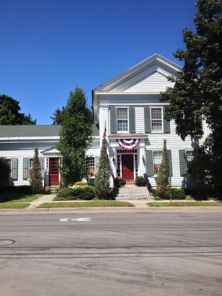 The White House Inn Cooperstown Exterior photo